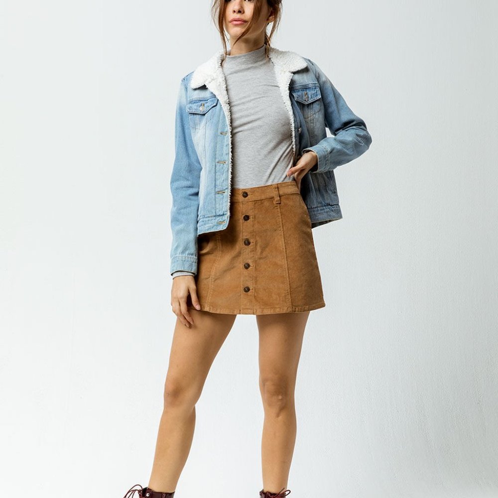 SKY AND SPARROW Corduroy Exposed Button Camel Mini